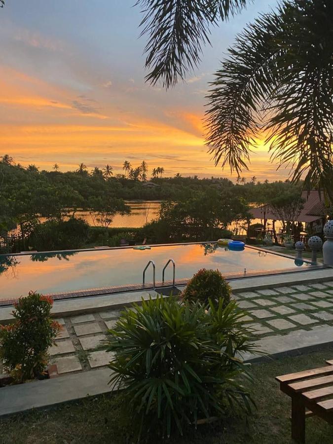 Eagles Nest Cabanas Hotel Tangalle Buitenkant foto